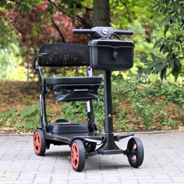 Sunrise Medical Sterling S50 Carbon Frontansicht rechts Herobild