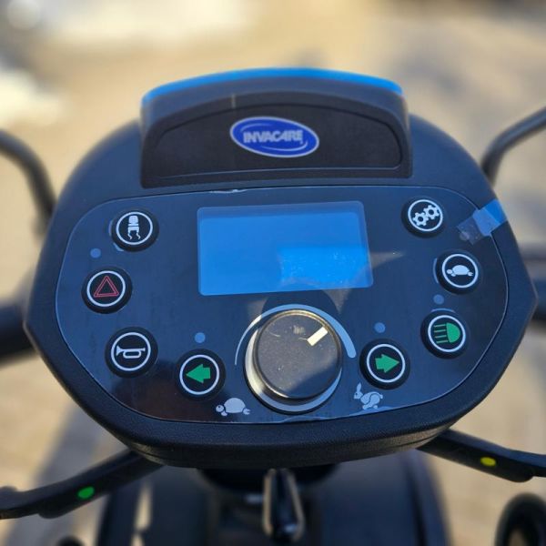 Invacare Comet Pro Cockpit