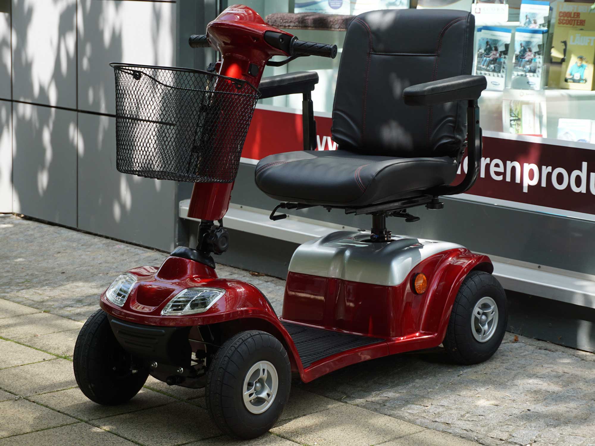 KYMCO McSun (6 km/h) rot VorführElektromobil MC Seniorenprodukte