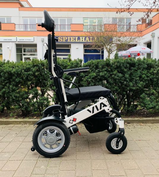 Bischoff & Bischoff Via (6km/h), faltbbarer Elektrorollstuhl, neuwertig