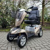 Vorschau: KYMCO Texel (15 km/h) bronze - Gebrauchtes Seniorenmobil Ansicht vorn Vorschau: KYMCO Texel (15 km/h) bronze - Gebrauchtes Seniorenmobil Ansicht vorn