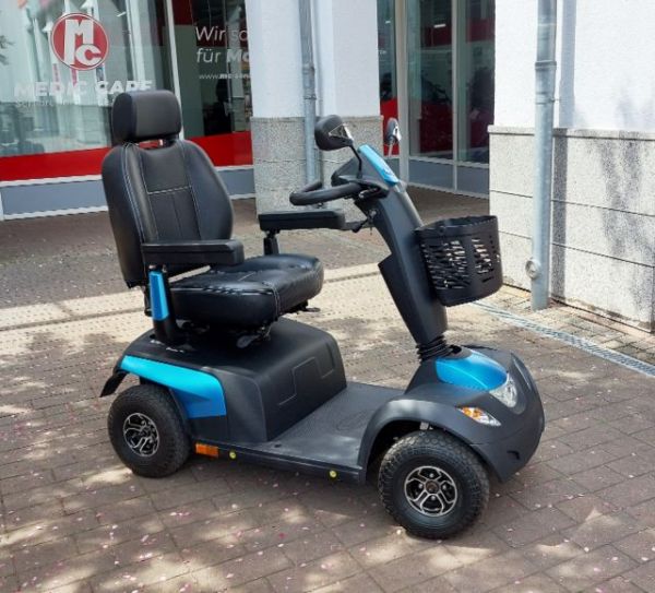 Schnäppchen: INVACARE Comet Pro Vorführfahrzeug (15 km/h)