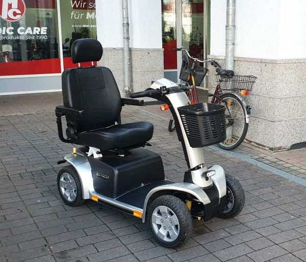 TRENDMOBIL Voyage (15 km/h) Vorführmobil silber