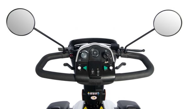 Pride Victory 140 XL (15 km/h) Cockpit