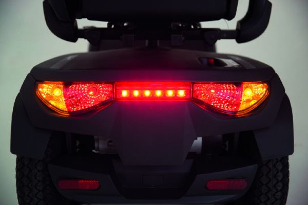 Invacare COMET PRO Detailansicht Rückleuchten