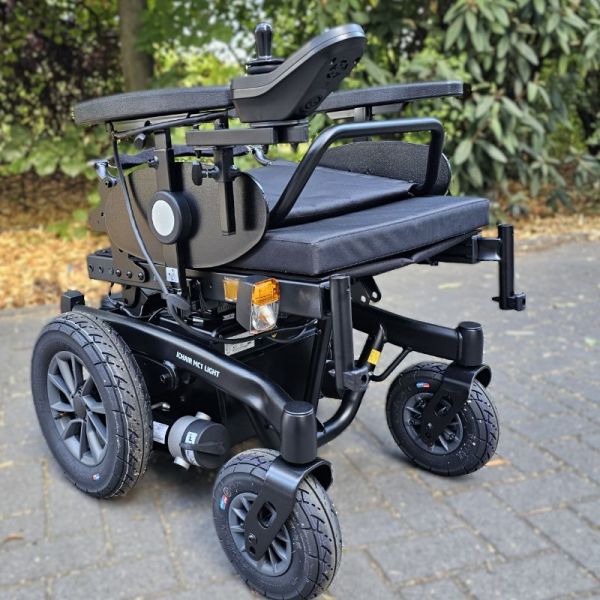 Meyra MC1 Light Frontpartie ohne Fussstuetze und Rueckenlehne umgeklappt