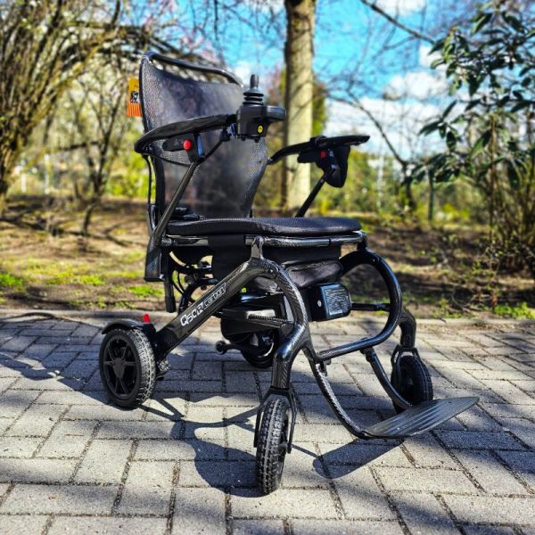 Sunrise Medical Q50 R Carbon Frontansicht rechts