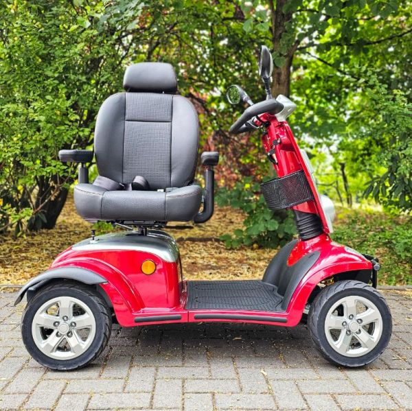 Kymco Gotland Seitenansicht rechts Sitz gedreht