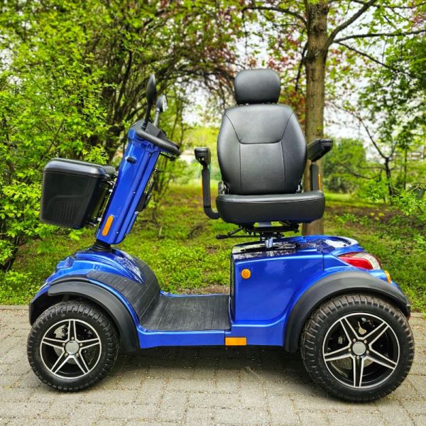 Vintage Mobility Groenland blau Seitenansicht links Sitz gedreht