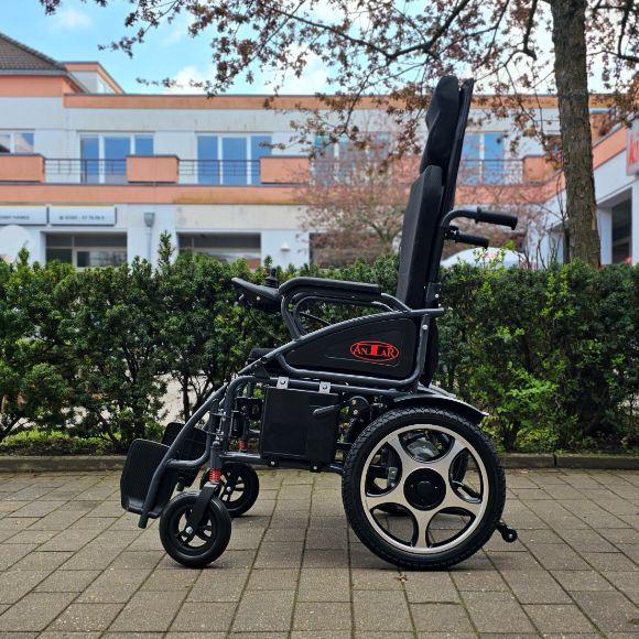 Antar Komfort AT52320 E-Rollstuhl mit Begleitsteuerung