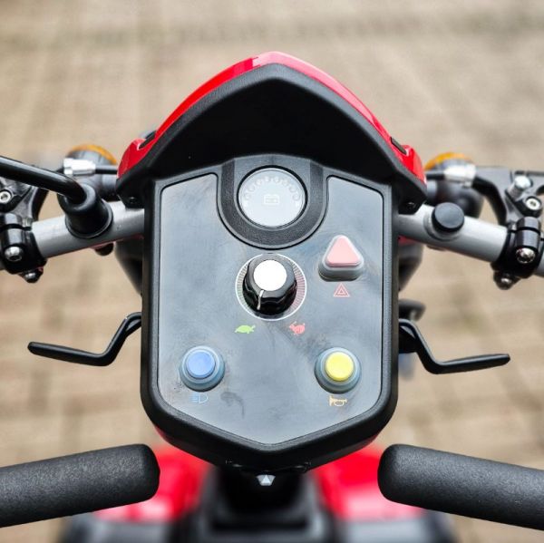 Pride Kolja HMV Detailansicht Cockpit