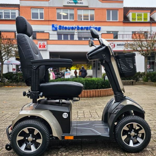 VERMEIREN MERCURIUS 4 LTD (15 km/h)