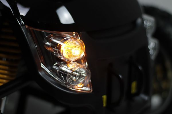 Pride Victory 140 XL LCD (15 km/h) Elektromobil mit LCD Display