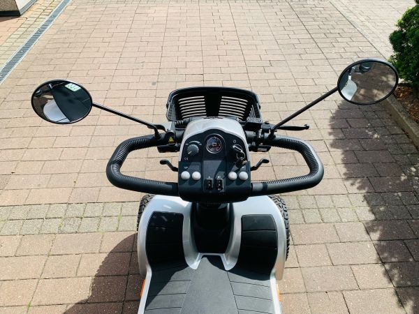 Pride Victory XL 130 (15 km/h) silber Vorführer-Elektromobil