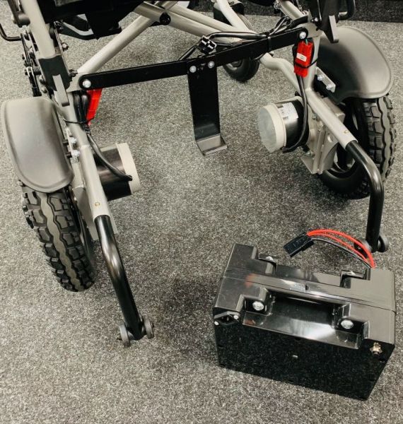 Faltbarer Elektrorollstuhl (Vorführer) Excel Aries (6 km/h)