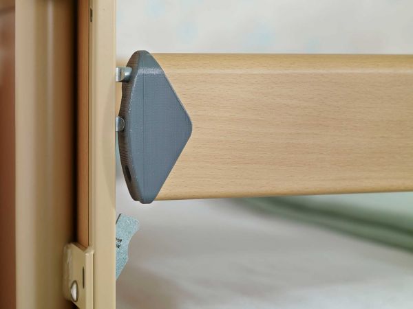 BURMEIER - Pflegebett inklusive Seitengitter