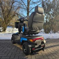 Vorschau: Invacare Comet Pro Ansicht von hinten Vorschau: Invacare Comet Pro Ansicht von hinten