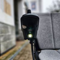 Vorschau: McHubby (6 km/h), faltbarer Leichtgewicht-Elektrorollstuhl Vorschau: McHubby (6 km/h), faltbarer Leichtgewicht-Elektrorollstuhl