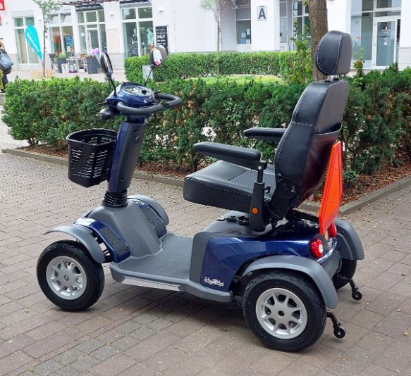 EXCEL Galaxy Deluxe (20 km/h) – Elektromobil neuwertig Seite