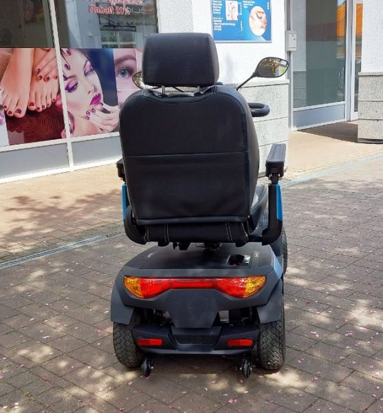 Schnäppchen: INVACARE Comet Pro Vorführfahrzeug (15 km/h)