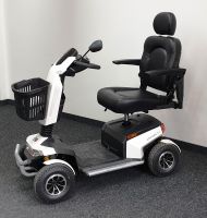 BISCHOFF & BISCHOFF Centuro S4 (10 km/h) – neuwertiges Elektromobil BISCHOFF & BISCHOFF Centuro S4 (10 km/h) – neuwertiges Elektromobil