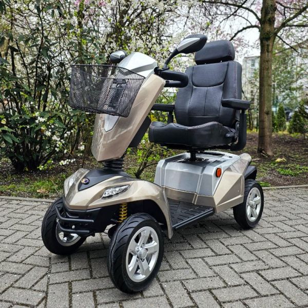 KYMCO Texel (15 km/h) bronze - Gebrauchtes Seniorenmobil Ansicht vorn