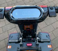 Vorschau: Skyline Mobility Relync R1 faltbarer Reise-Seniorenscooter 6 km/h Vorschau: Skyline Mobility Relync R1 faltbarer Reise-Seniorenscooter 6 km/h