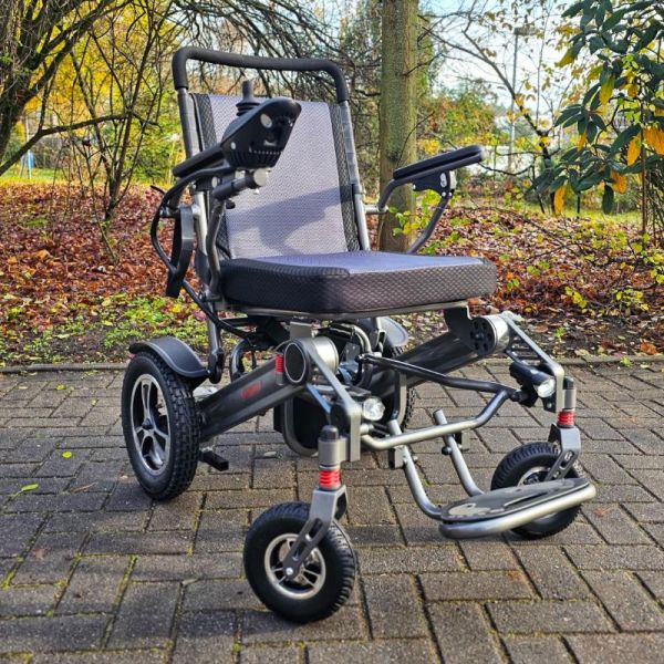 Naxos Frontansicht rechts