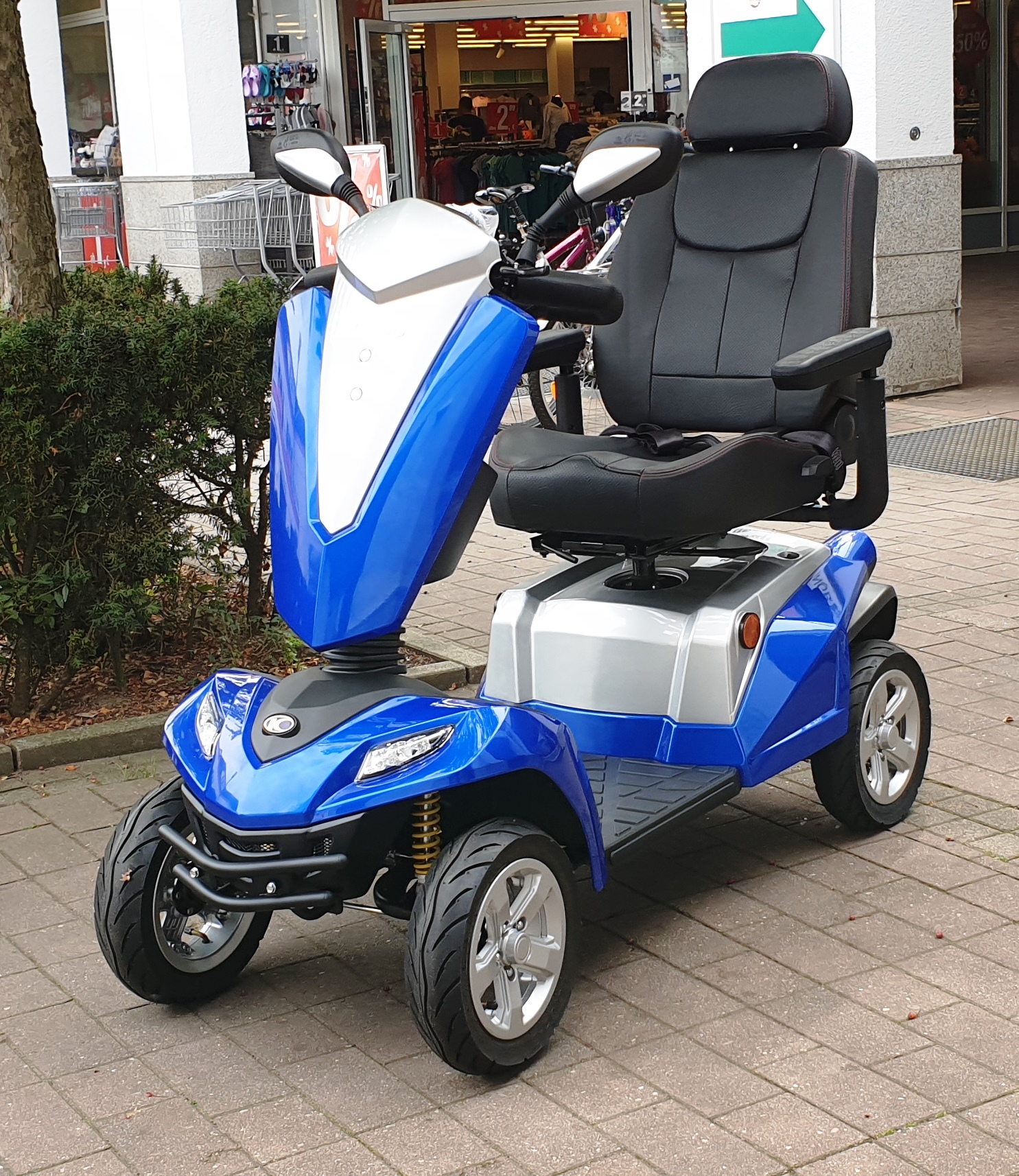 KYMCO Texel (15 km/h) blau + Zubehör Gebrauchtes Elektromobil MC Seniorenprodukte