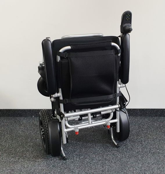 Airwheel Kos elektrisch faltbarer Elektrorollstuhl (6 km/h) Käuferstorno