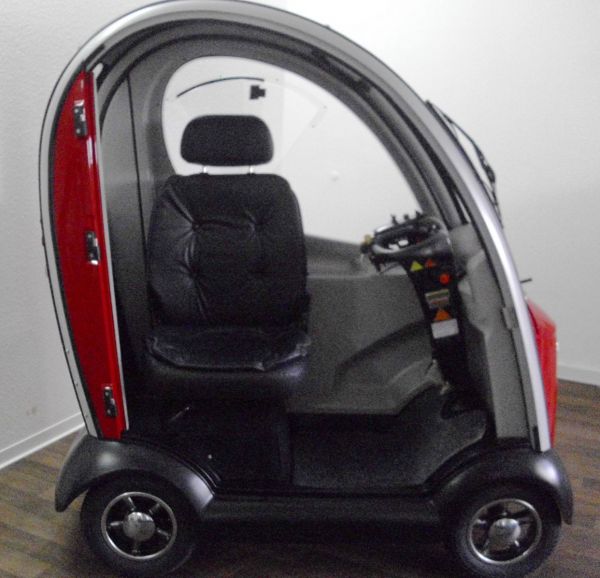 SHOPRIDER Royal Elektro Kabinenroller (15 km/h) inkl. Aufbauservice