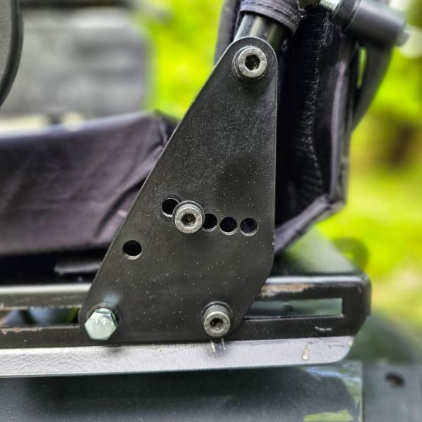 Invacare Aviva RX 20 Merkur-Silber Rueckenwinkelverstellung